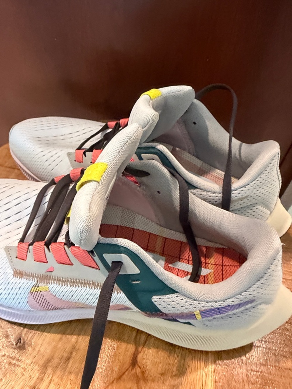 NIKE Women Lightweight Running Sneakers in White with Pink & Yellow Accents - Picture 13 of 14